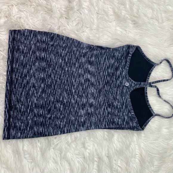 Lululemon Lululemon Power Y Tank Size 4 Dramatic Static White Black - Picture 15 of 16